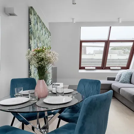 Krawiecka Sky Loft By Solarento 公寓